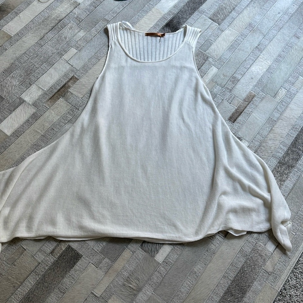 White Knit Long Tank Like Top